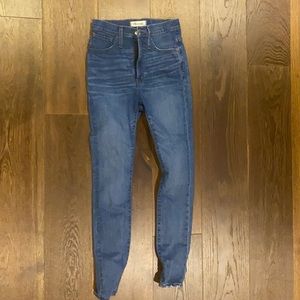 Madewell 11” High-Rise skinny. Size 25